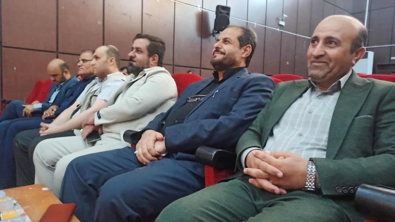 آیین تجلیل از خبرنگاران شهرستان کهگیلویه برگزار شد/تصاویر